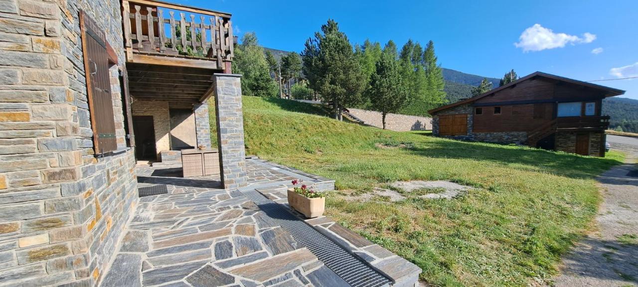 Bas De Chalet Noemae Eyne Exterior foto